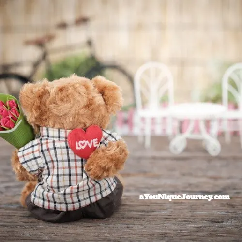 Valentine's Day Gift Ideas - Teddy bear with red roses