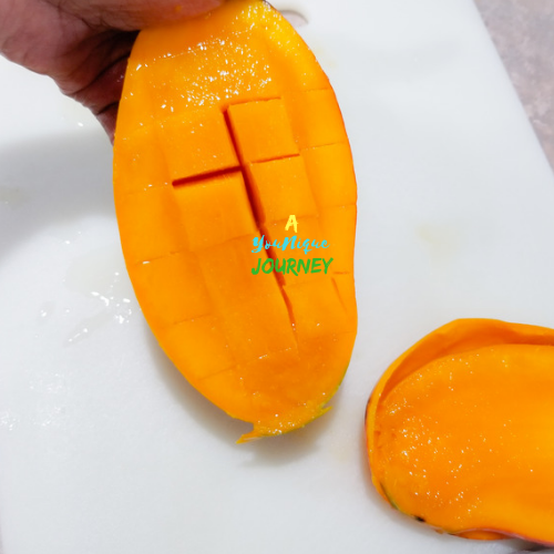 How to cube a Mango to make Mango Lemonade.